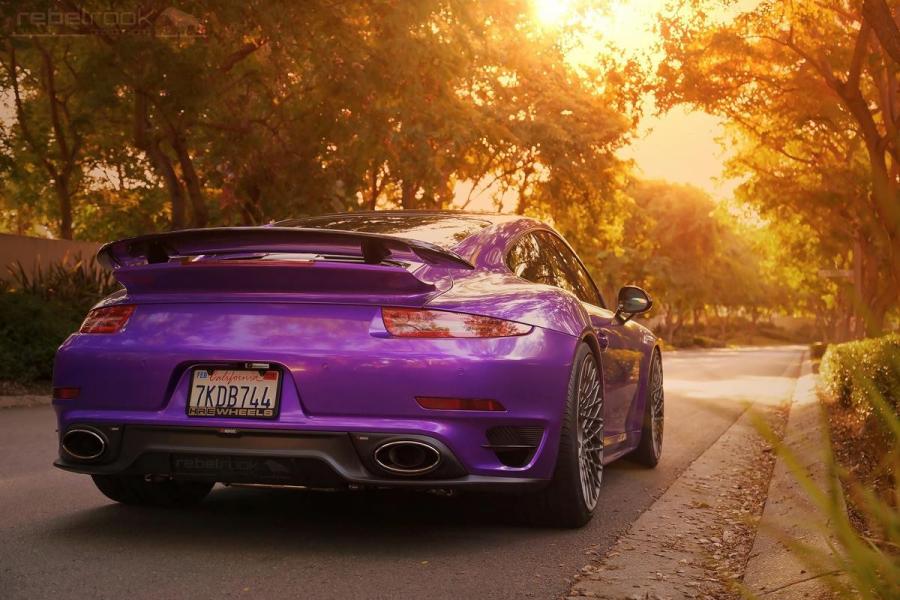  Porsche 911 Turbo by HRE Wheels 2015 года  (фото 3 из 12)